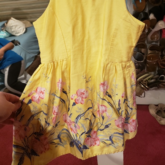 Girls Dress - Picture 2 of 5